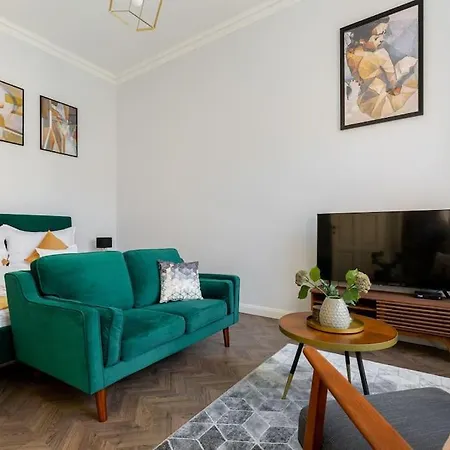 Ls Ac Apartment *