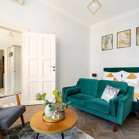Ls Ac Apartment *