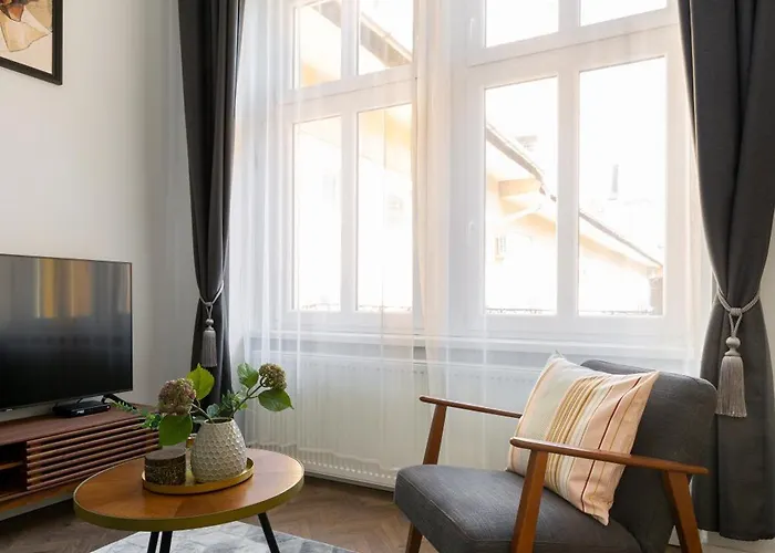 Ls Ac Apartment Budapest